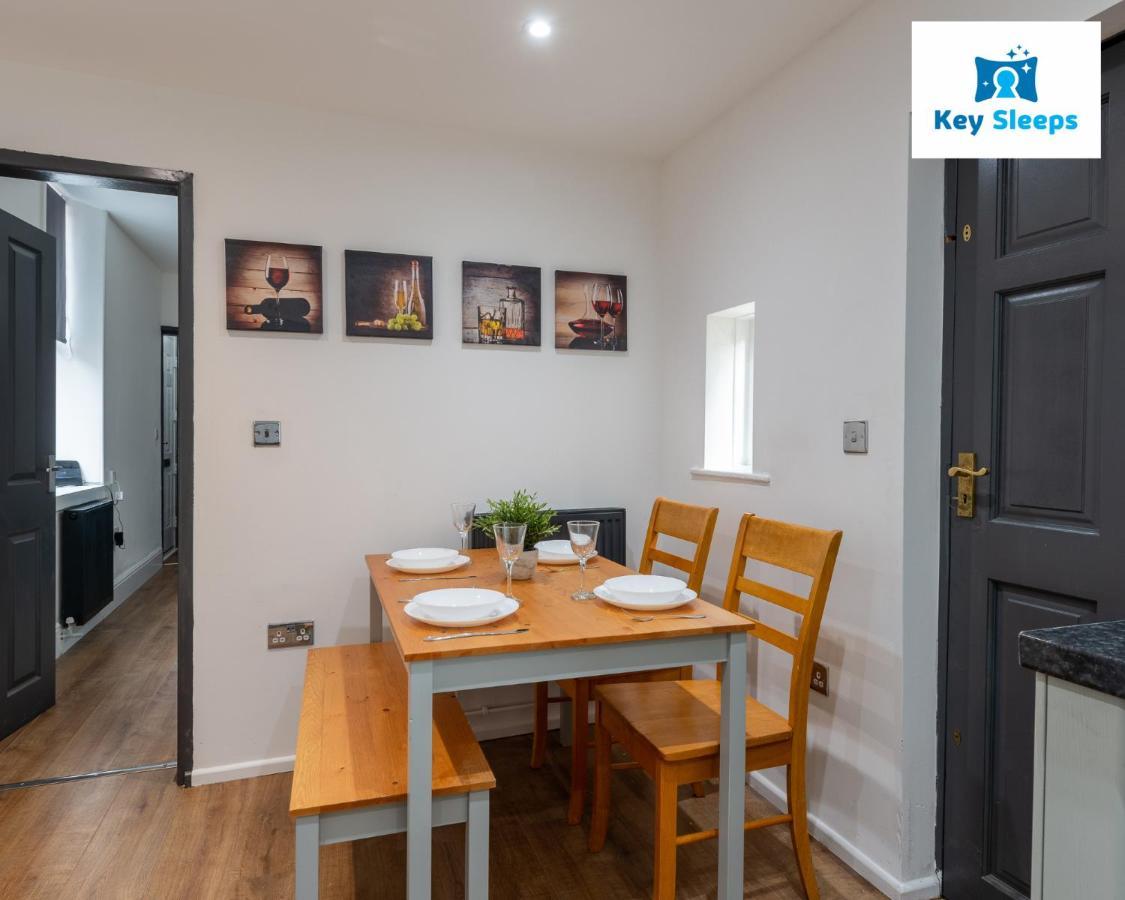 Five Bedroom Spacious Modern House By Keysleeps Short Lets Workington Lake District Beach Exterior foto