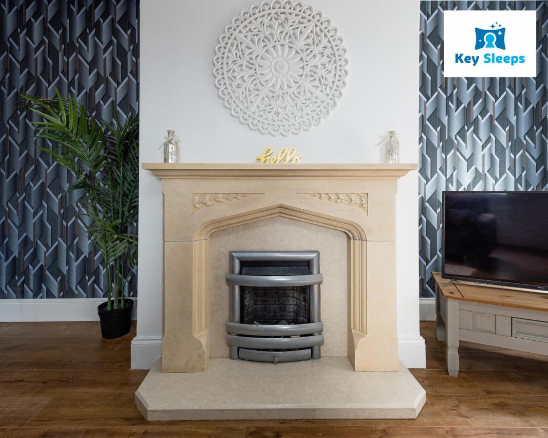 Five Bedroom Spacious Modern House By Keysleeps Short Lets Workington Lake District Beach Exterior foto